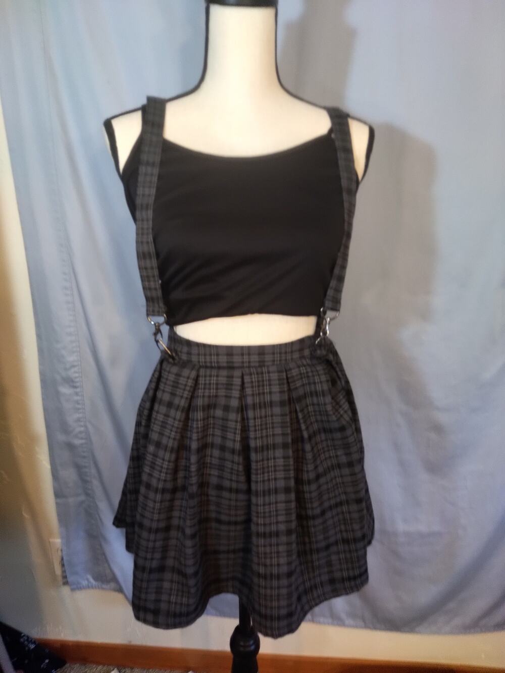 Hot topic plaid suspender skirt